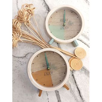 Orologio da Tavolo stile SCANDINAVIAN SHABBY - in legno modello NORDIC 1  Orologi